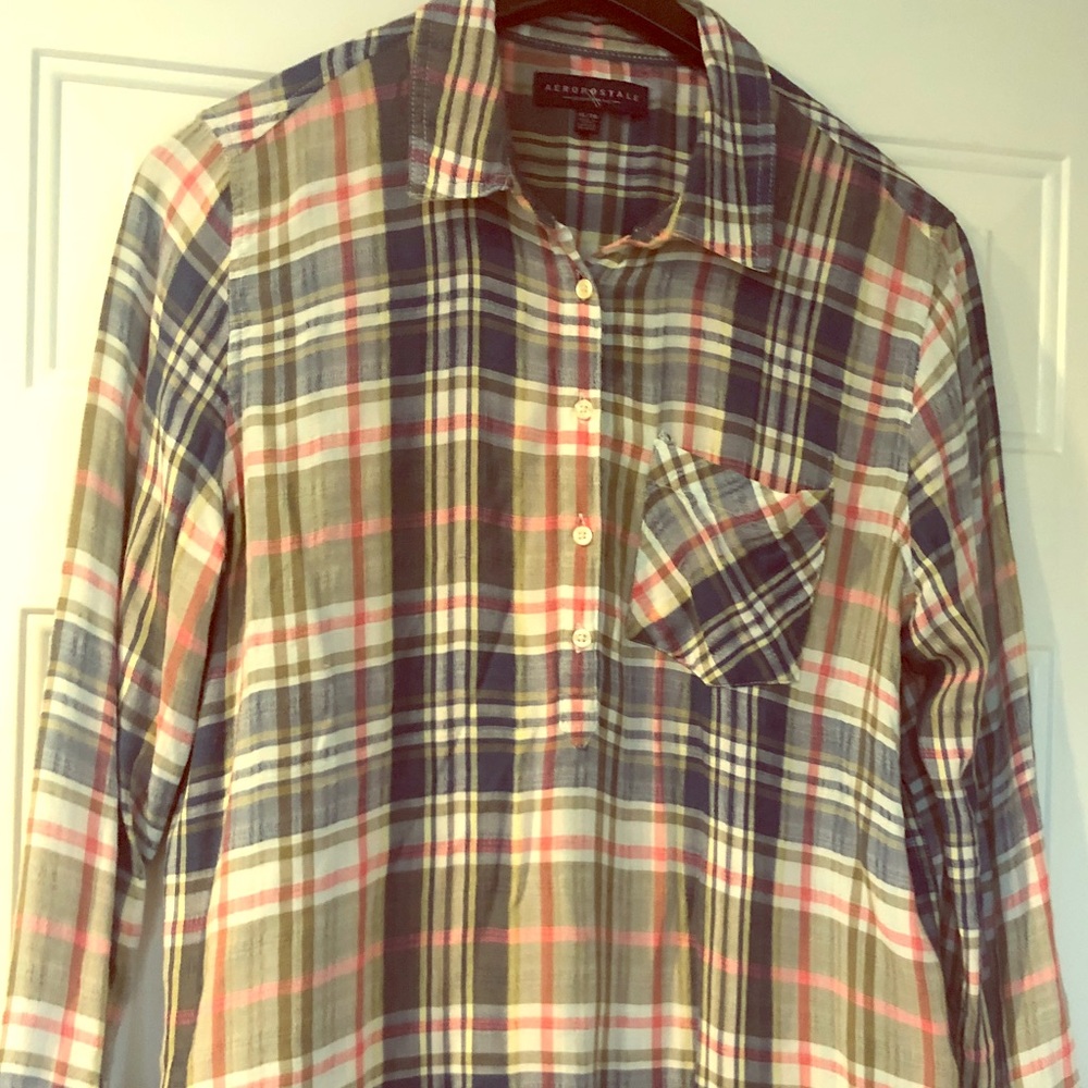 Cute Aeropostale Plaid Half Button Down Pull Over
